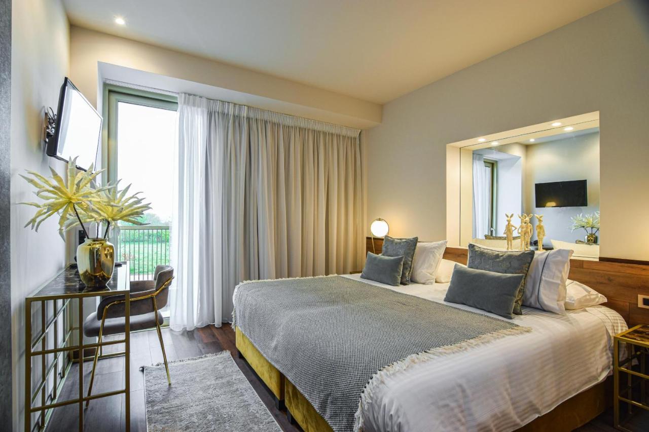 Golden Suites & Spa Neochoropoulo Екстериор снимка