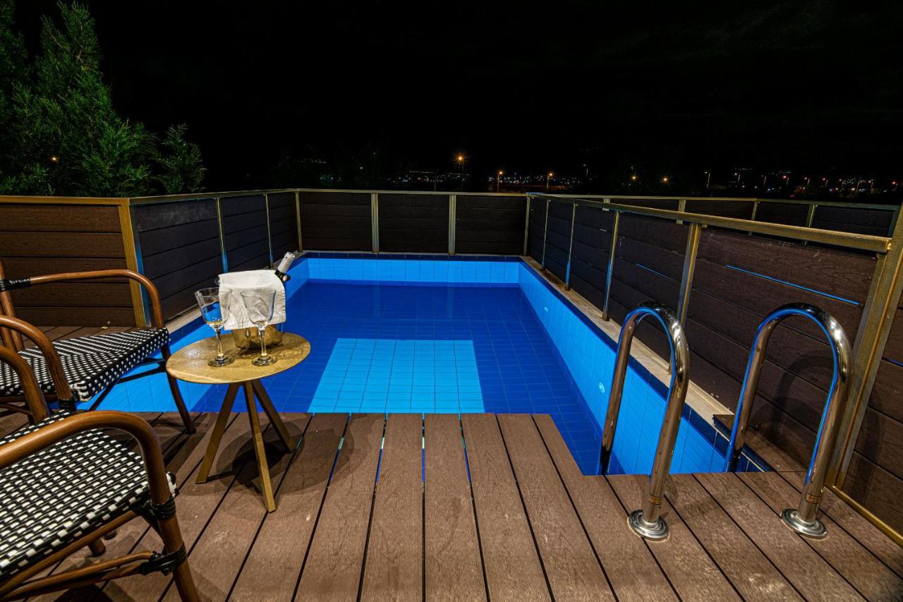 Golden Suites & Spa Neochoropoulo Екстериор снимка